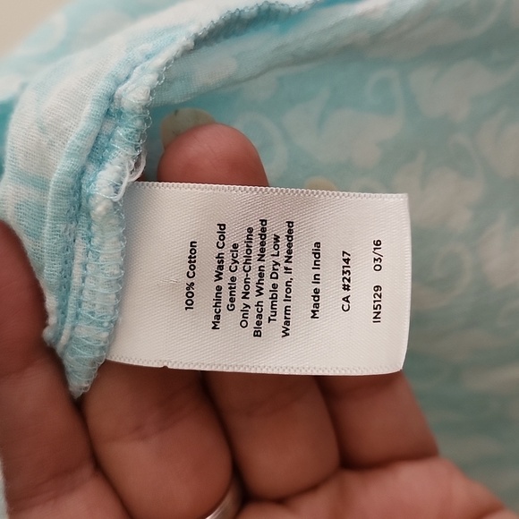 Talbots Seahorse Print Button Down Long Sleeve Blouse 100 Cotton Size X - Picture 7 of 8